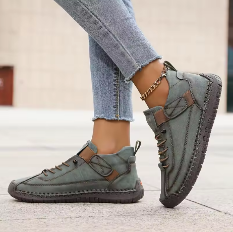 Mia – Comfortable & Pain-Free Orthopaedic Trainers
